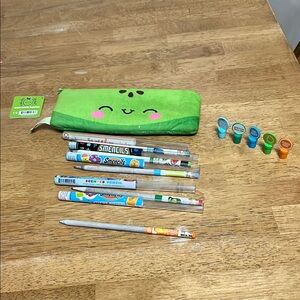 Smencil Pencil Case Green Apple